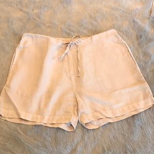 Creme Linen Drawstring Shorts - Size Small